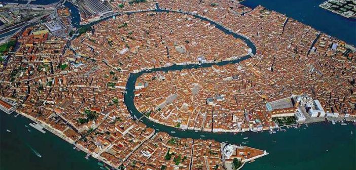 Le grand canal de Venise