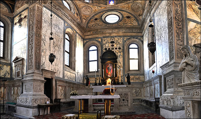 choeur-de-leglise-santa-maria-dei-miracoli