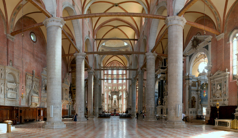 Intérieur de l'église San Giovanni e Paolo
