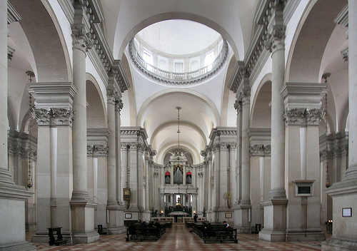 interieur-de-leglise-san-giorgio-maggiore