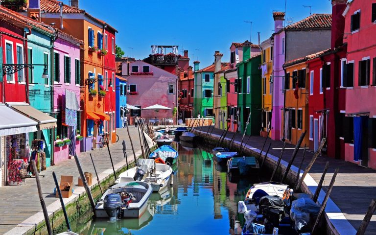 Visiter l'île de Burano lors de votre visite de Venise en trois jours