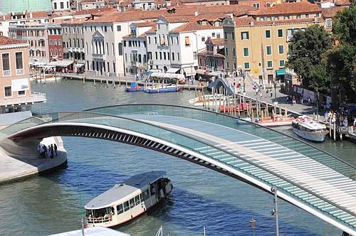 BERTOLIN/EMMEVI - VENEZIA - PONTE DI CALATRAVA - POLEMICHE PER LA SUA INAUGURAZIONE - VENEZIA - QUARTO PONTE SUL CANAL GRANDE DI CALATRAVA - Fotografo: EMMEVI