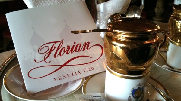 le célebre chocolat chaud du Cafe Florian Venise