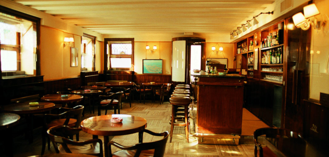 Le Harry's Bar Venise la célèbre brasserie au bord du Grand Canal Vivre Venise